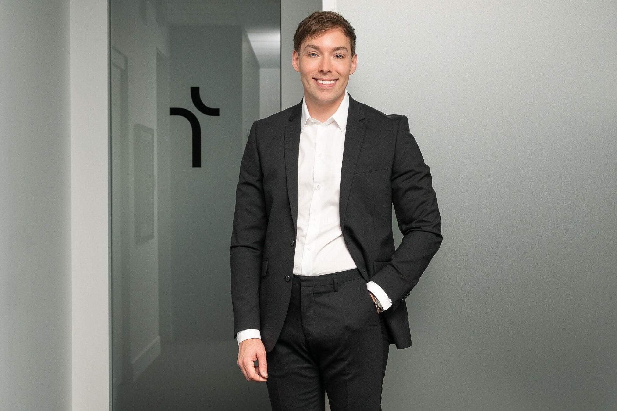 <a href="/equipes/david-st-sauveur/">Dr David St-Sauveur</a>         